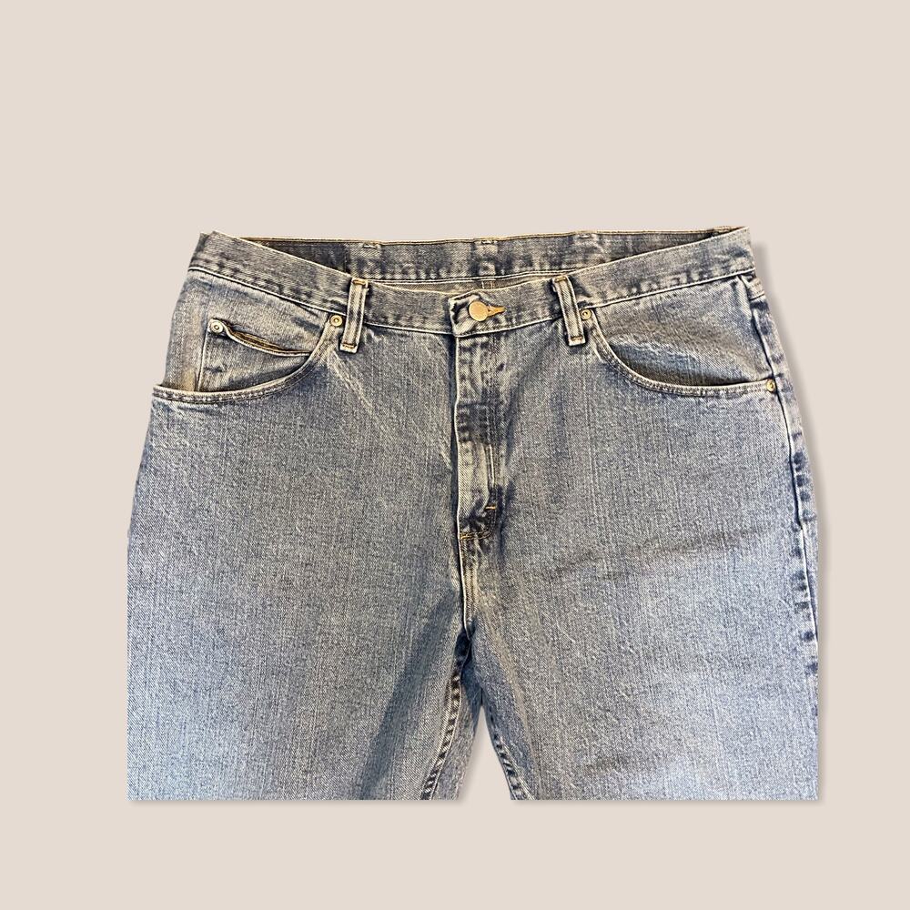 Wrangler jeans 36x30 - Picture 2 of 4